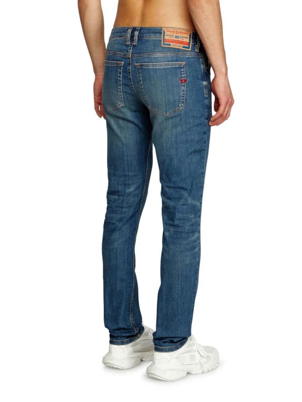 Diesel Jeans Uomo Sleenker A03595 Medio