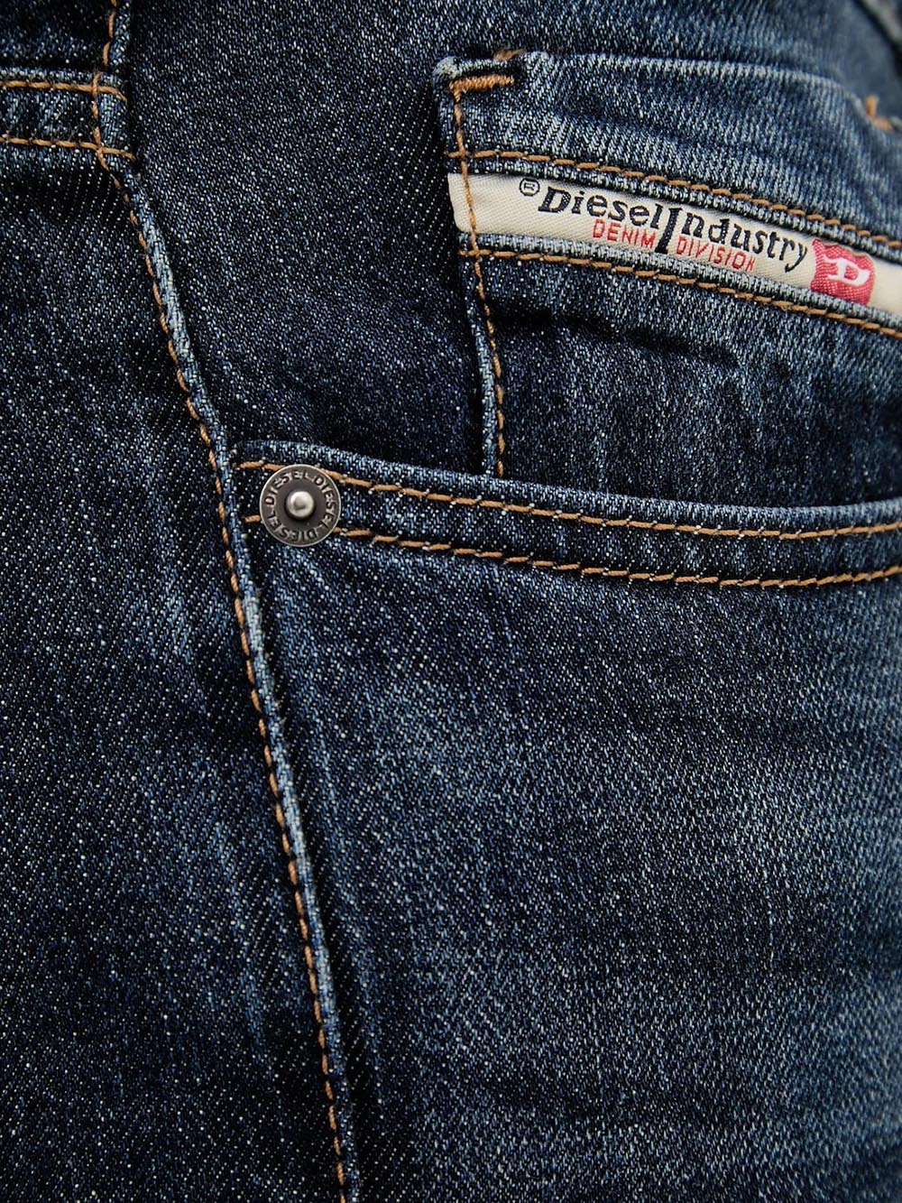 Diesel Jeans Uomo A03558 Scuro