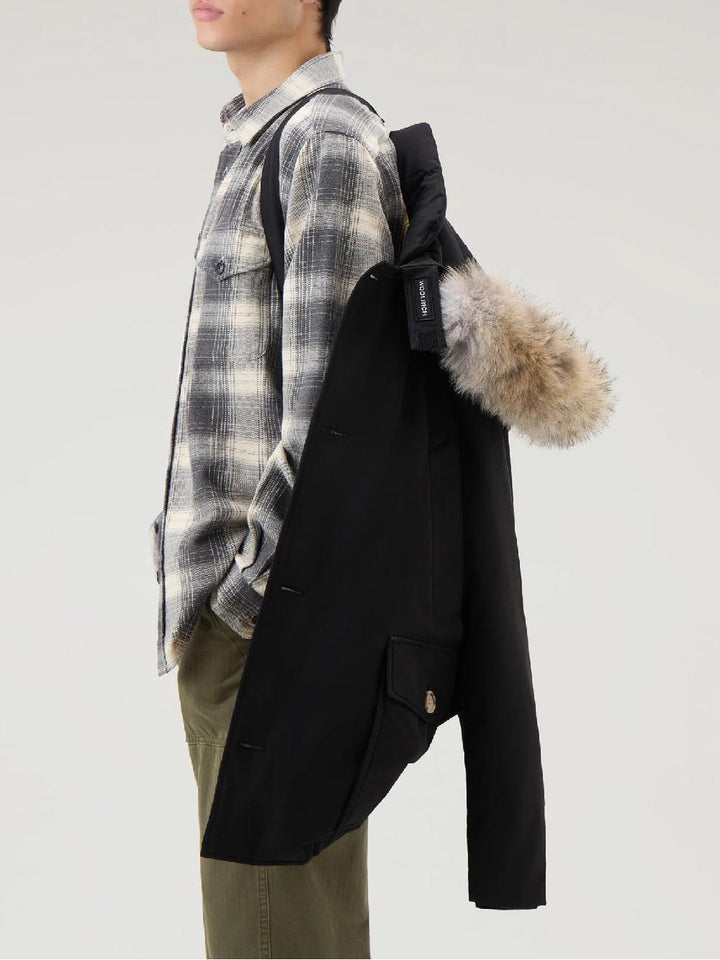 ARCTIC DETACHABLE FUR ANORAK Woolrich Giubbino Uomo Cfwoou0484mrut0001 Nero