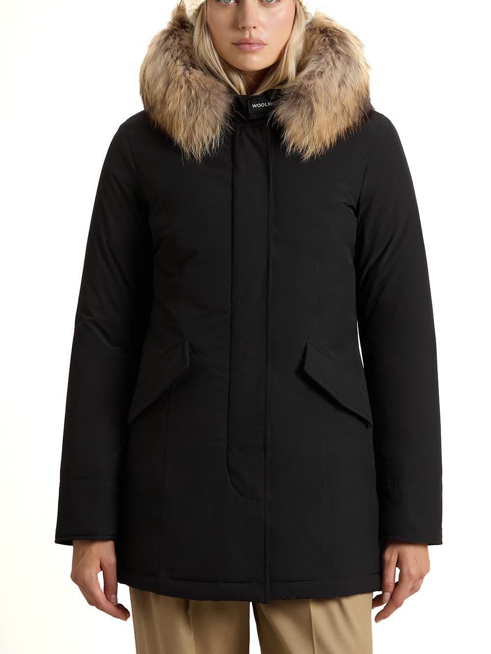 LUXURY ARCTIC RACCOON PARKA Woolrich Giubbino Donna Cfwwou0652frut3128 Nero