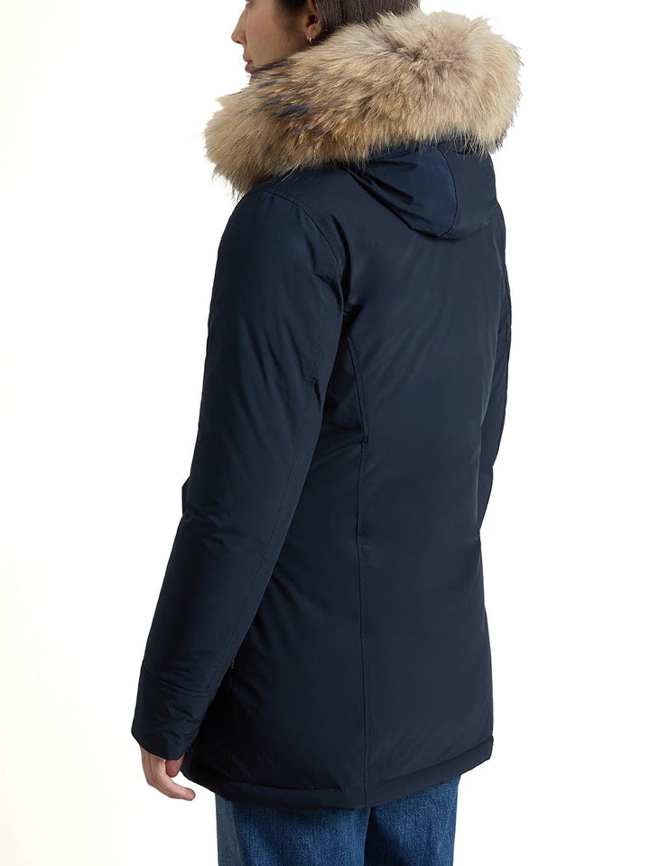 LUXURY ARCTIC RACCOON PARKA Woolrich Giubbino Donna Cfwwou0652frut3128 Blu