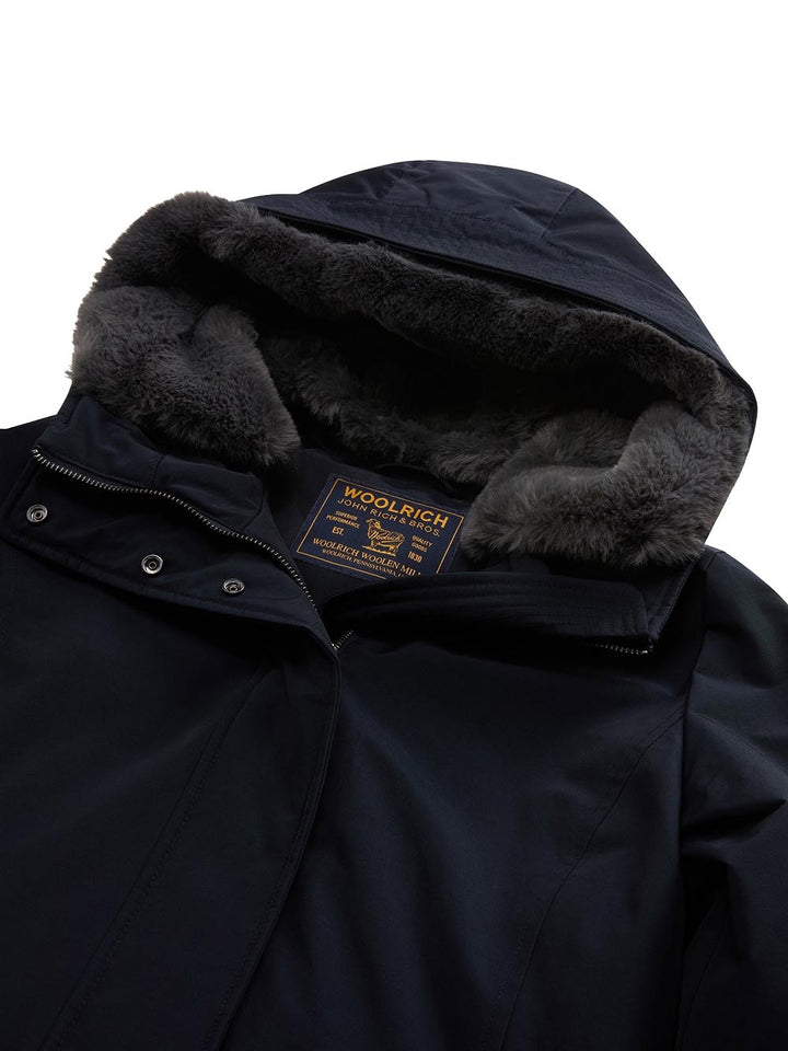BOULDER FAUX FUR PARKA Woolrich Giubbino Donna Cfwwou2265frut0001 Blu